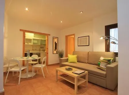Inside Casa De La Alberca Apartment *